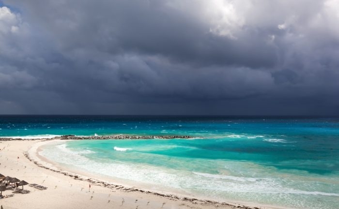 Zonas de Quintana Roo, como Cancún, registran cielo nublado y lluvias puntuales fuertes durante este 31 de mayo