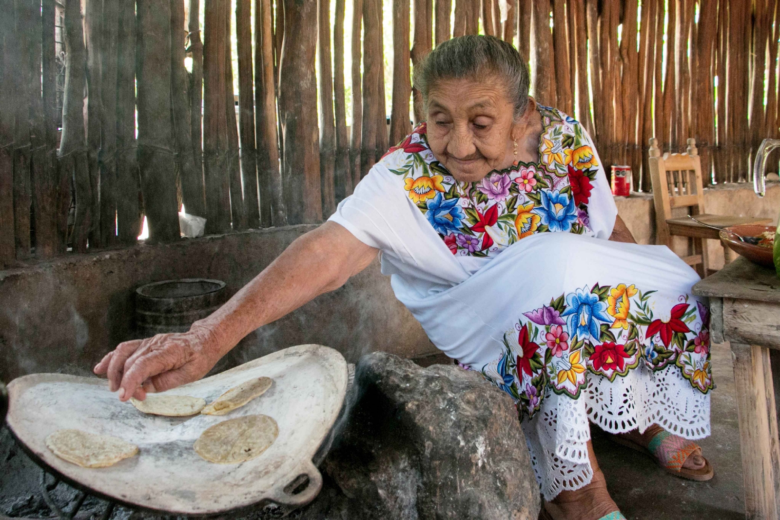 Abuelita de Maní, encargada de compartir la gastronomía yucateca a extranjeros