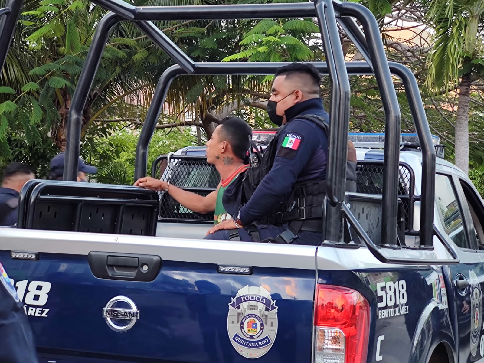 Detienen a presunto ladrón de comercios en el fraccionamiento Vista Real de Cancún