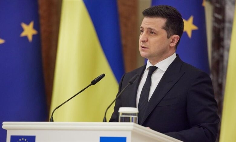 Presidente de Ucrania denuncia destrucción de un aeropuerto por ocho misiles rusos