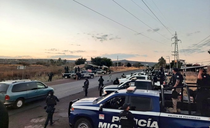 Elementos de Seguridad Pública desplegaron un operativo para dar con los responsables. Foto: SSP Michoacán