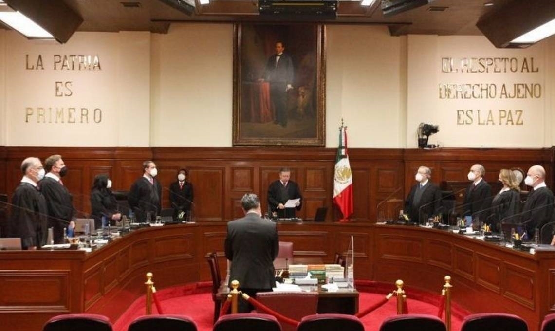 SCJN invalida delitos de ultrajes a la autoridad en Veracruz; Ricardo Monreal celebra decisión