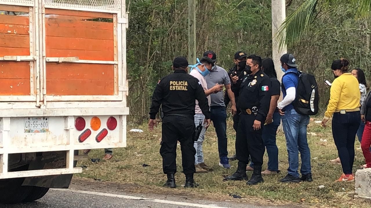 Disparan a camionero para intentar asaltarlo en carretera de Campeche