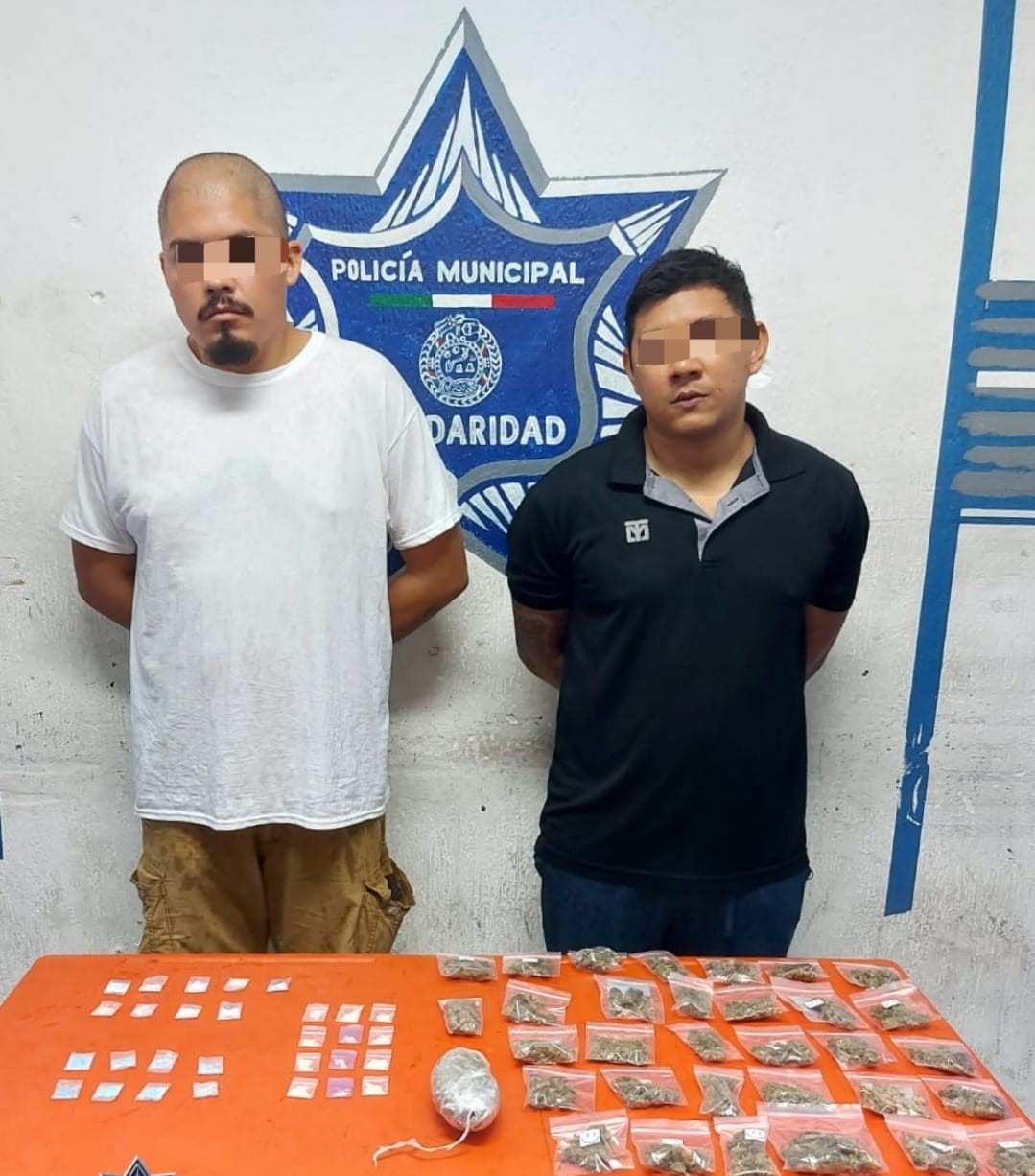 Entre las pertenencias de los detenidos se encontraron dosis de diversas drogas en Playa del Carmen