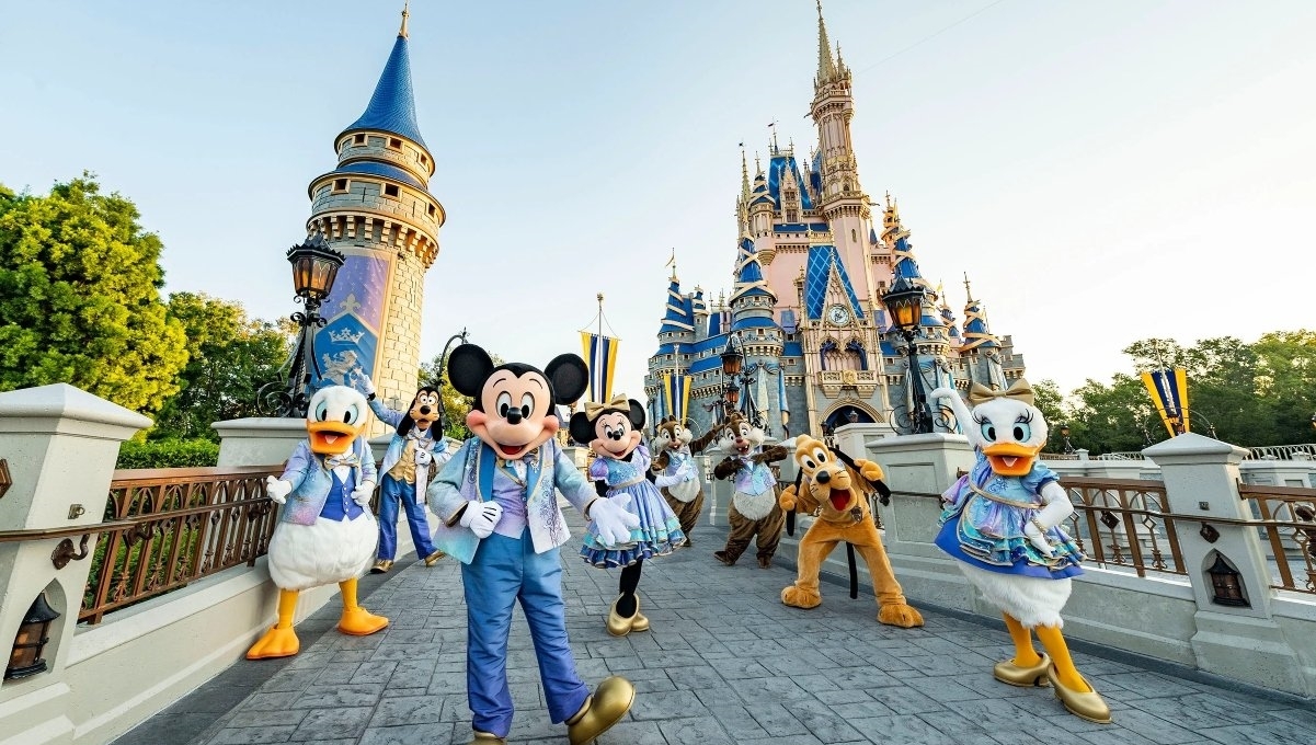 Disney cancela sus estrenos en Rusia; Facebook y Twitter aplican boicot a medios rusos