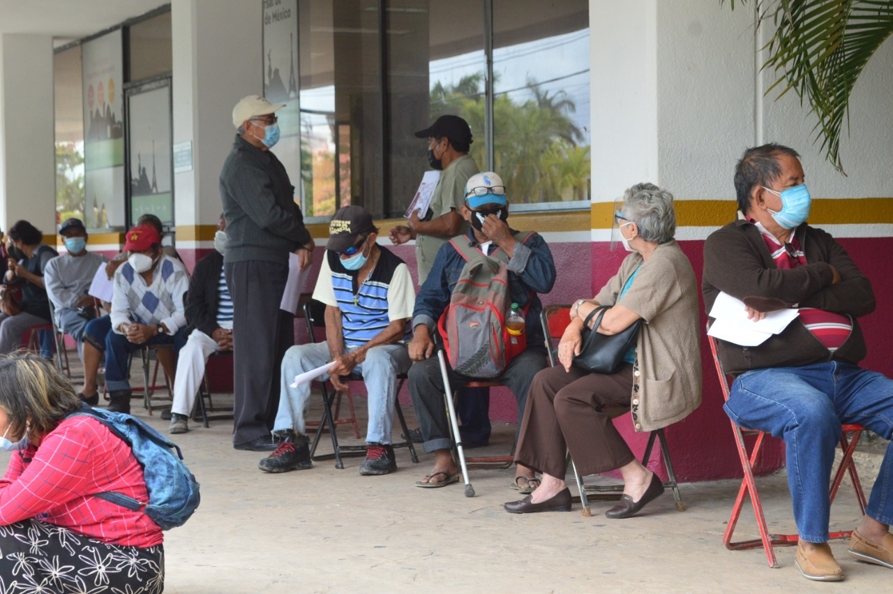 Adultos mayores, víctimas principales de fraudes bancarios en Campeche: Condusef