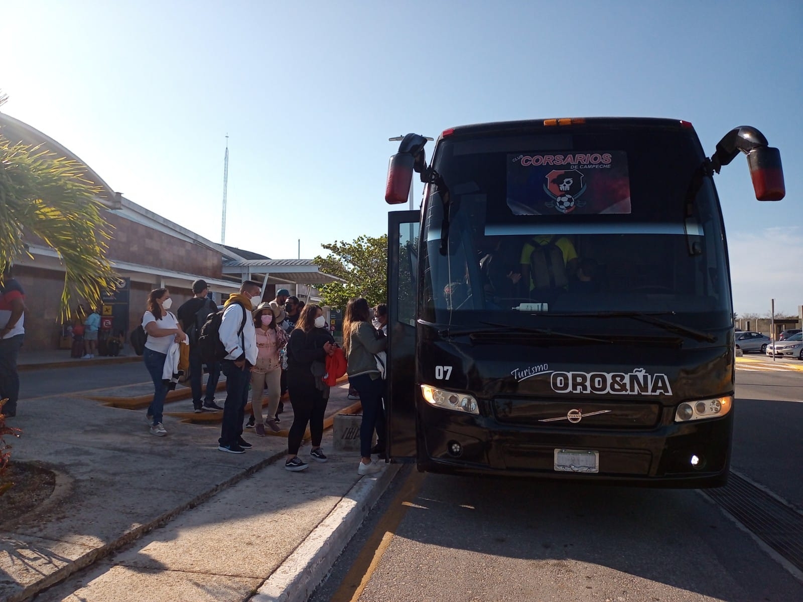 Turistas comienzan a llegar a Campeche
