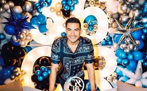Carlos Rivera celebró trabajando su cumpleaños 36. Foto: Instagram @carlosrivera