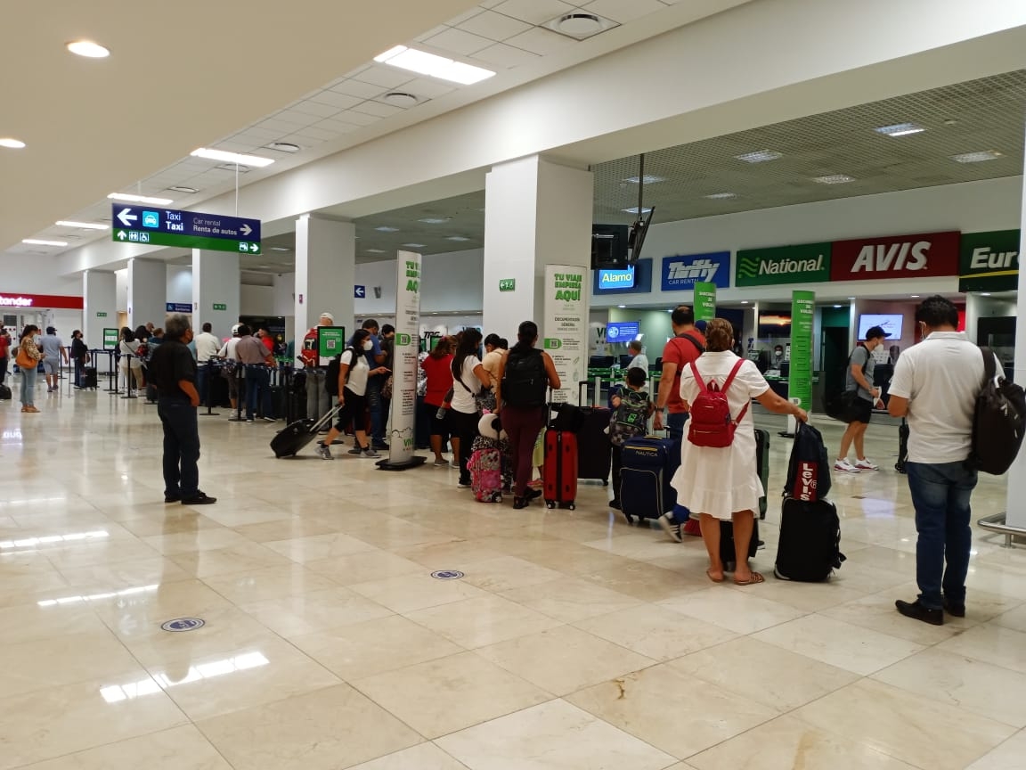 Volaris retrasa vuelo CDMX-Mérida este sábado