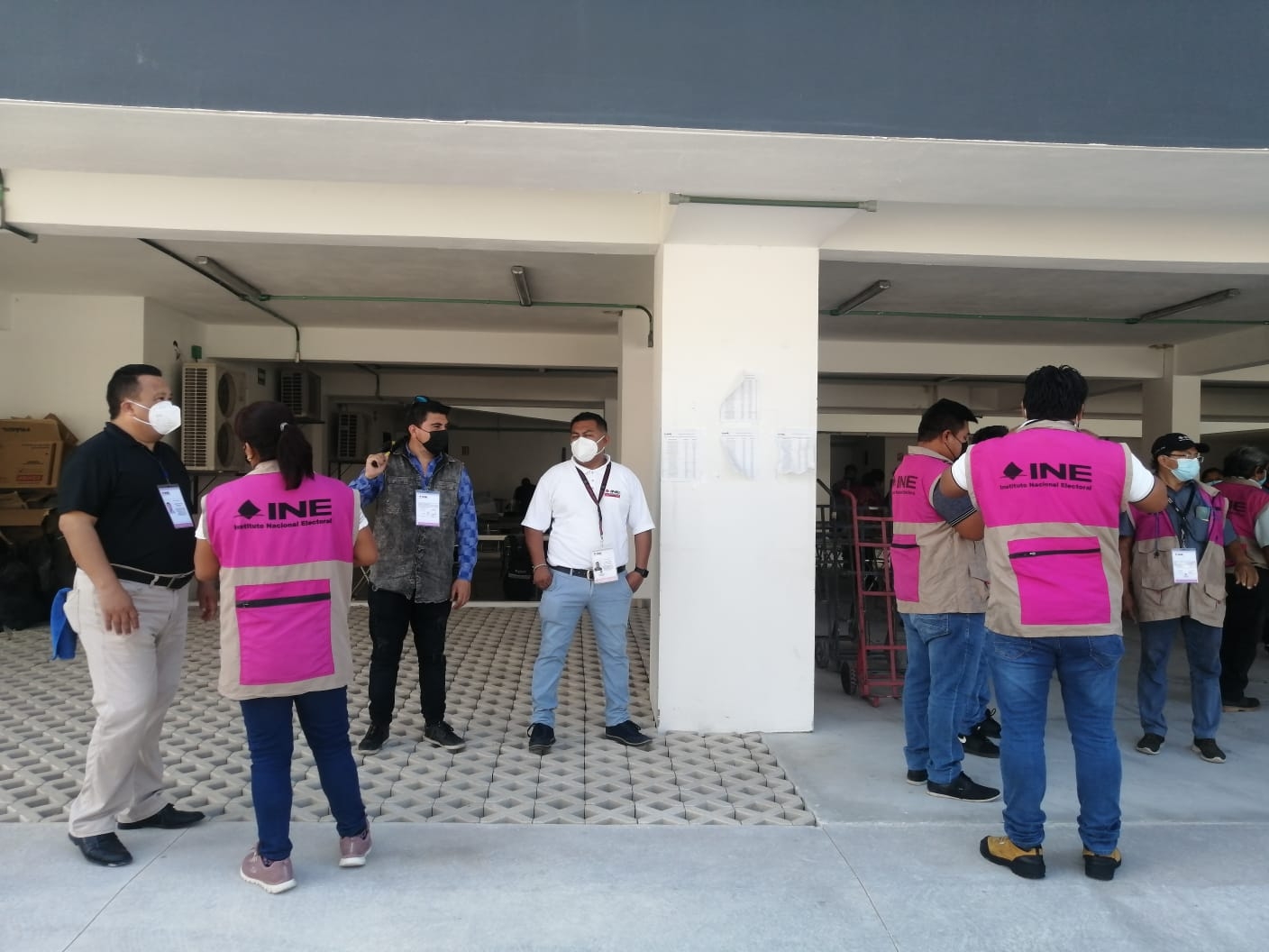 Guardia Nacional custodia llegada de papeletas para la revocación de mandato en Progreso: VIDEO