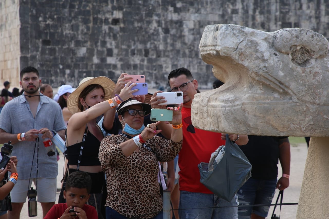 La Serpiente Emplumada reposa en El Castillo de Chichén Itzá y cada años es visitadas por millones de turistas