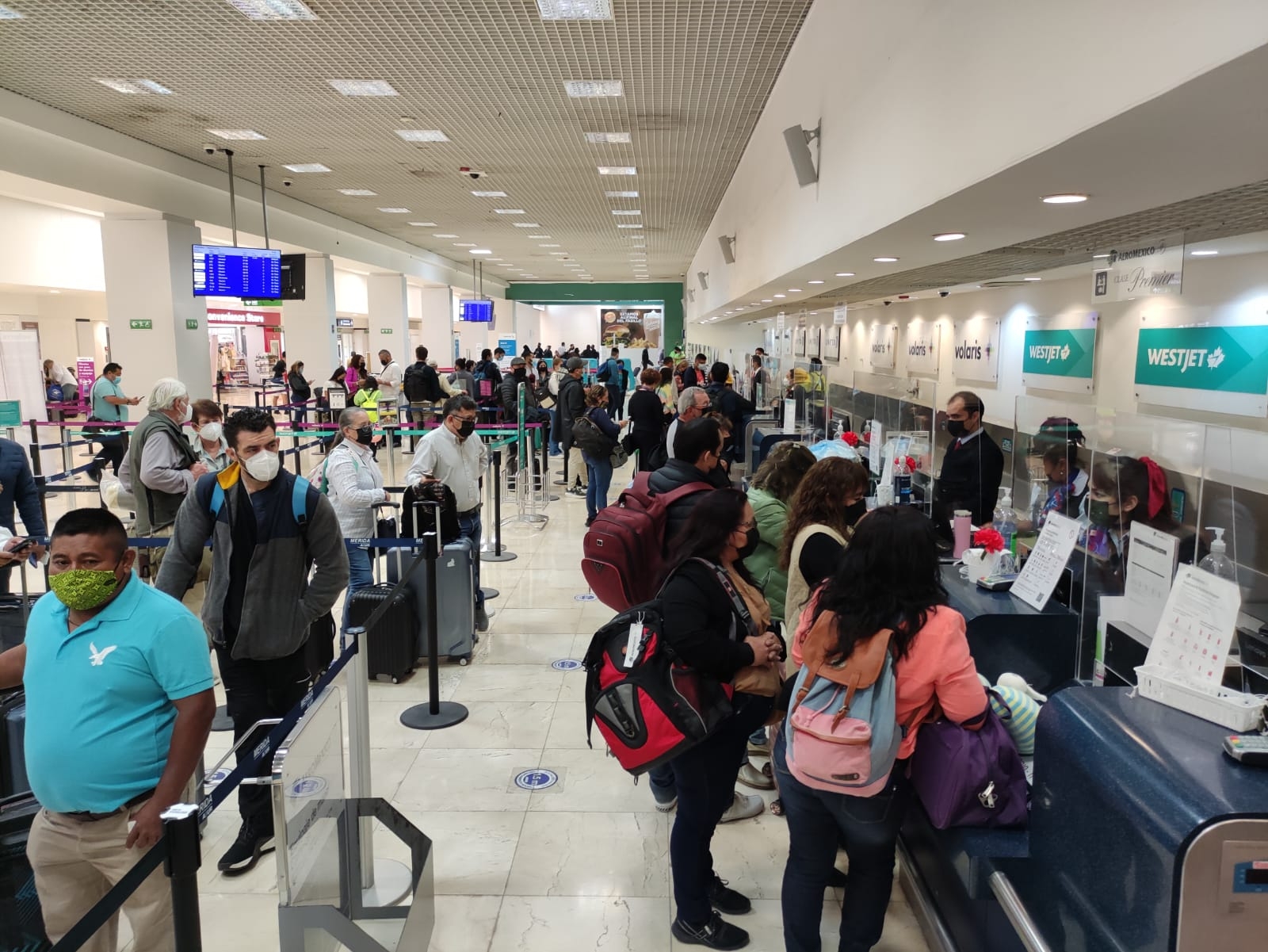 Mal tiempo retrasa vuelo Tijuana-Mérida; llegará cinco horas tarde