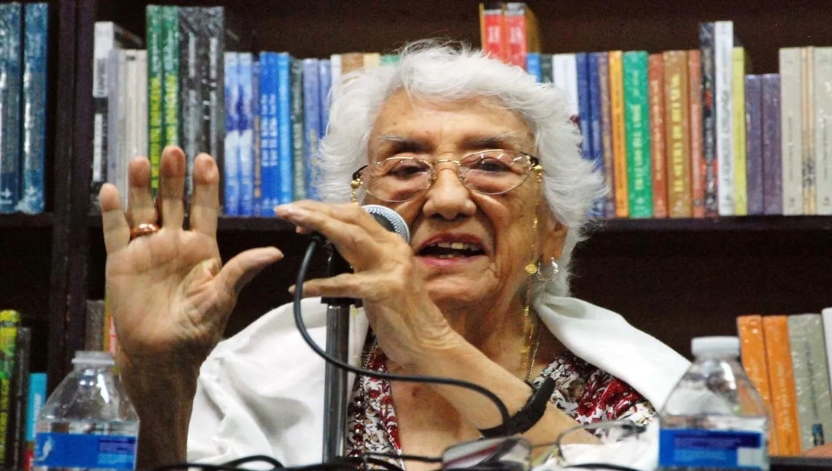 La poeta  fue acreedora del Premio Nacional de Poesía de Mazatlán en 1980