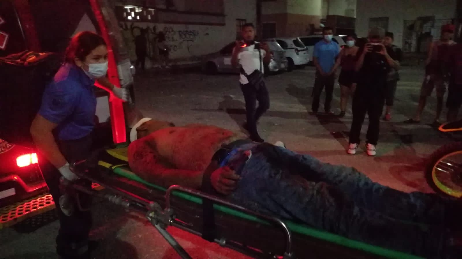 Ataca a machetazos a su vecino y lo deja herido de gravedad en Cancún