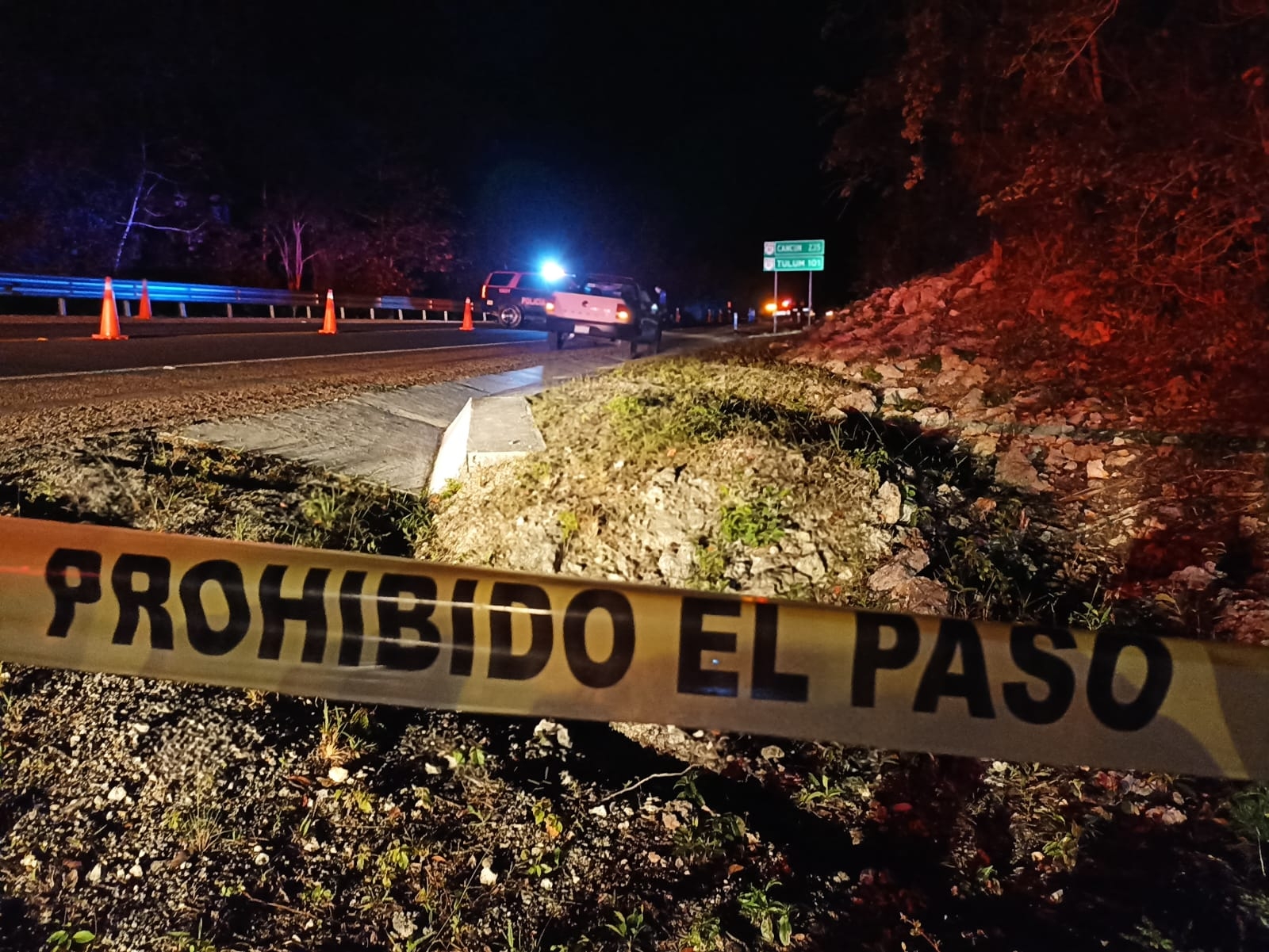 El cuerpo de una personas se encontró 300 metros dentro del libramento Carrillo Puerto-Chetumal