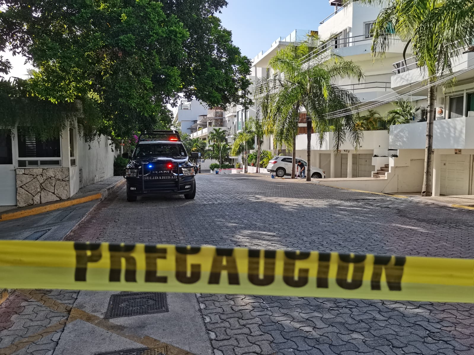El cuerpo de la persona fue trasladado al Servicio Médico Forense en Playa del Carmen para determinar las causas de su muerte