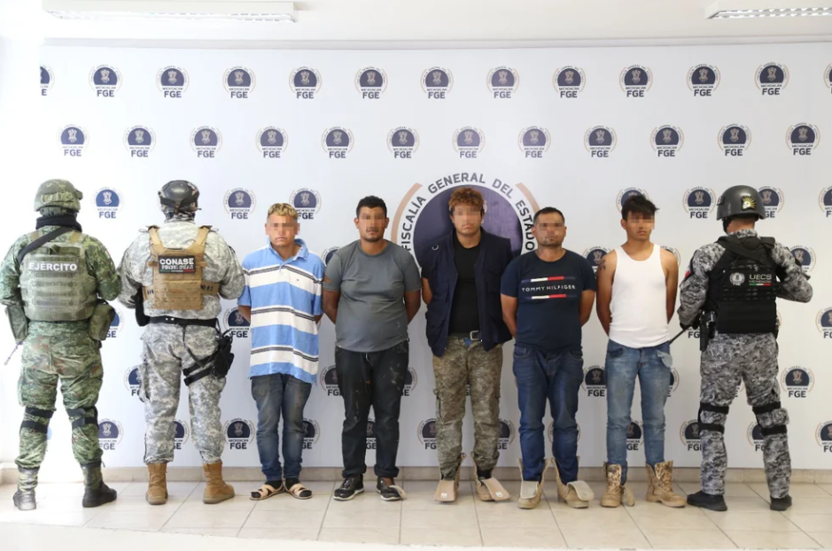 Detienen a 5 personas vinculados a la masacre en palenque de Michoacán