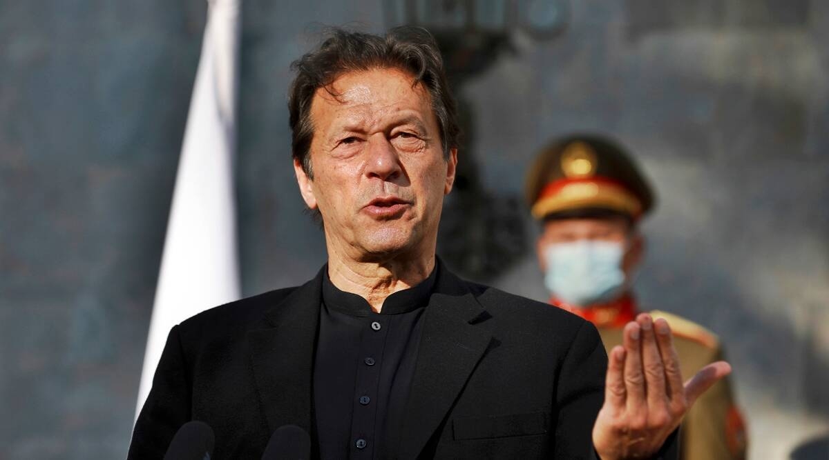Pakistán derroca a su primer ministro y presenta nuevo candidato