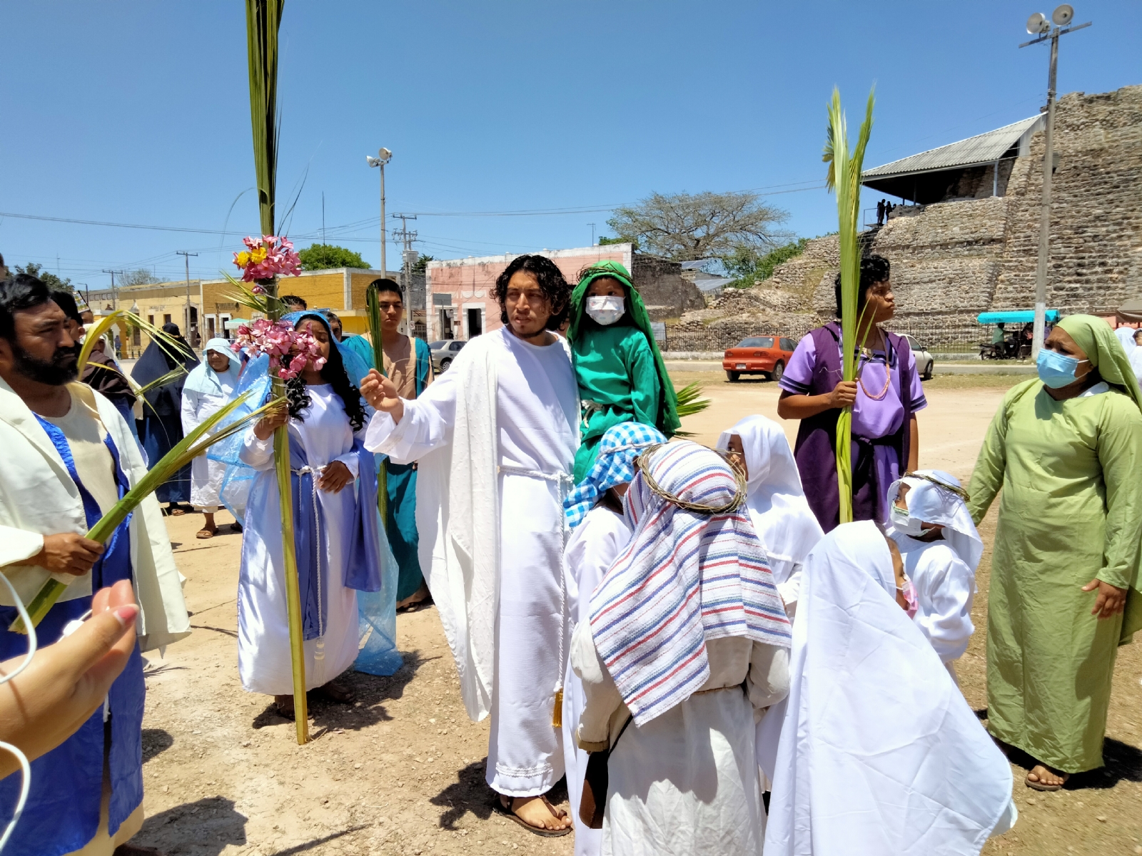 Grupo parroquial de Acanceh se prepara para la Crucifixión de Cristo