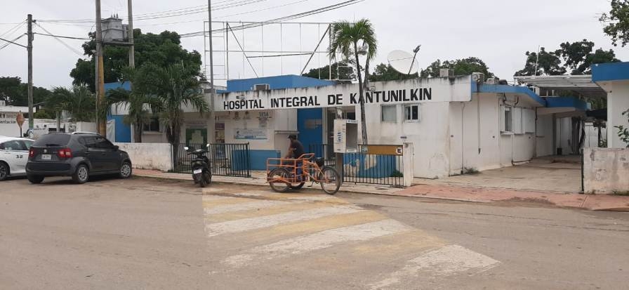 El director del Hospital Integral de Kantunilkín indicó que la tuberculosis se contagia a través de la saliva de un paciente enfermo