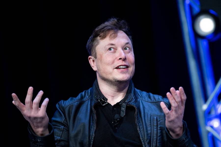 Elon Musk ofrece comprar el 100% de Twitter por 43 mil millones de dólares