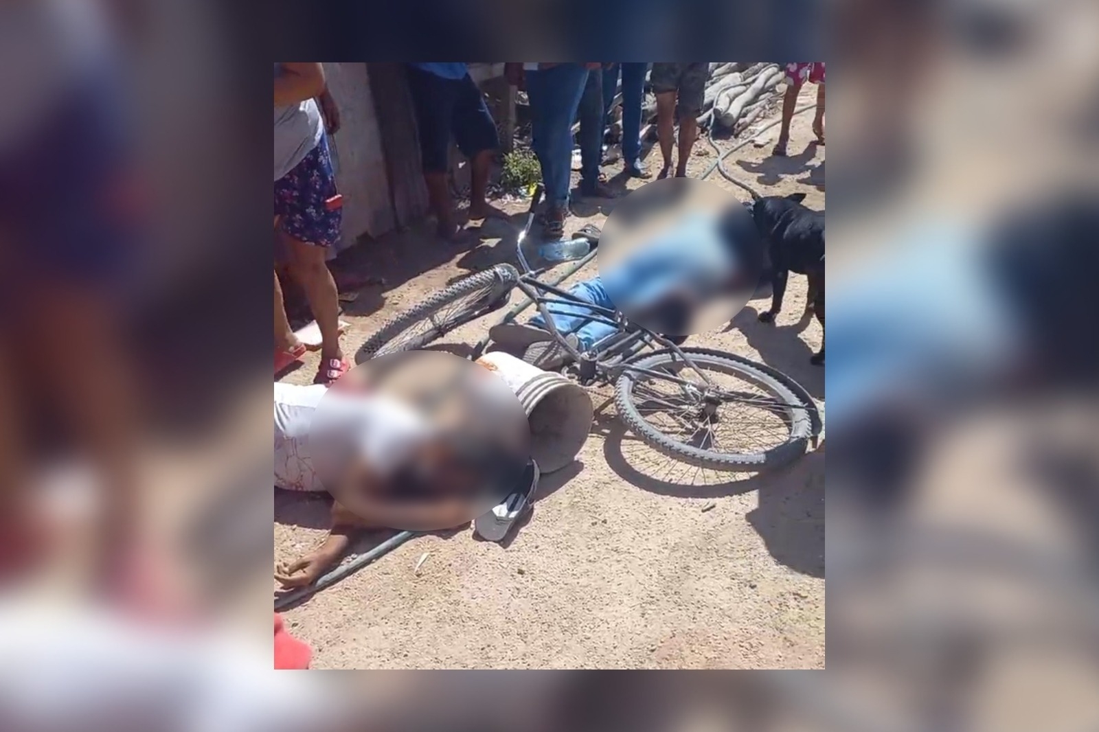 Ejecutan a dos personas en Tulum; cuerpos quedaron tirados: VIDEO