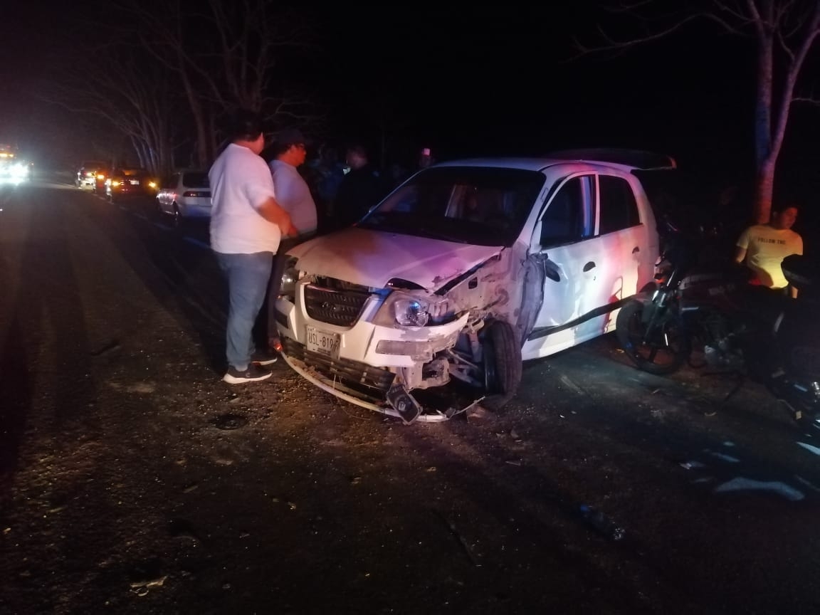 Choque en la carretera Chetumal – Escárcega deja dos personas lesionadas