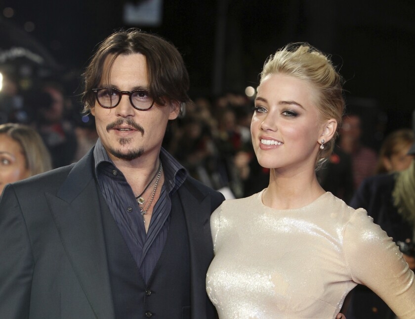 Johnny Depp presenta grabación en la que habla de un 'baño de sangre' con Amber Heard