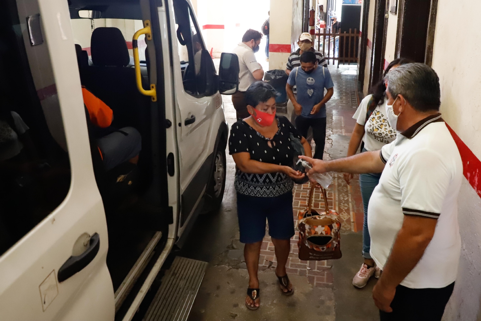 A pesar de que la pandemia se va alejando, las medidas de sanitarias se siguen aplicando en las unidades de FUTV en Yucatán