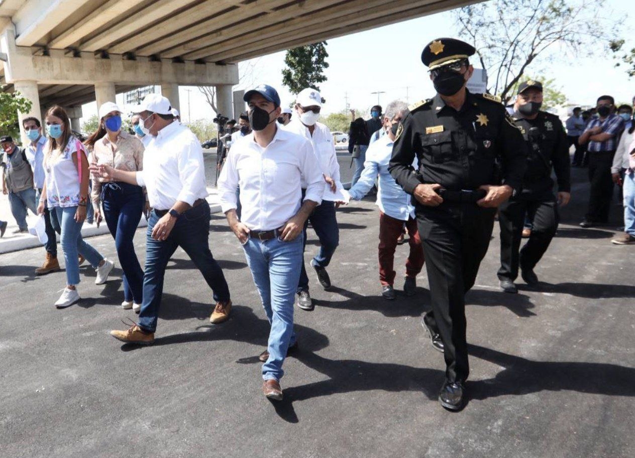 Gobierno de Yucatán entrega más de 10 km rehabilitados del Periférico de Mérida