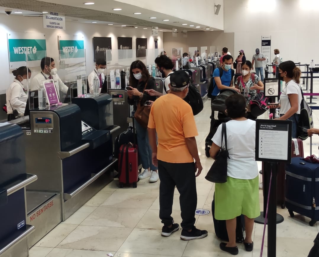 El aeropuerto de Mérida no ha registrado atrasos en las primeras operaciones de la mañana, y el personal de la terminal espera que no hayan cancelaciones de vuelos