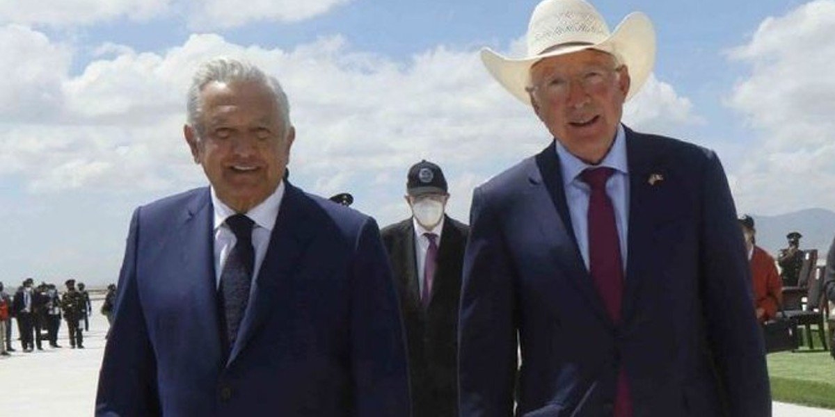 El presidente Andrés Manuel López Obrador recibió a Ken Salazar, embajador de Estados Unidos en Mexico este miércoles en Palacio Nacional