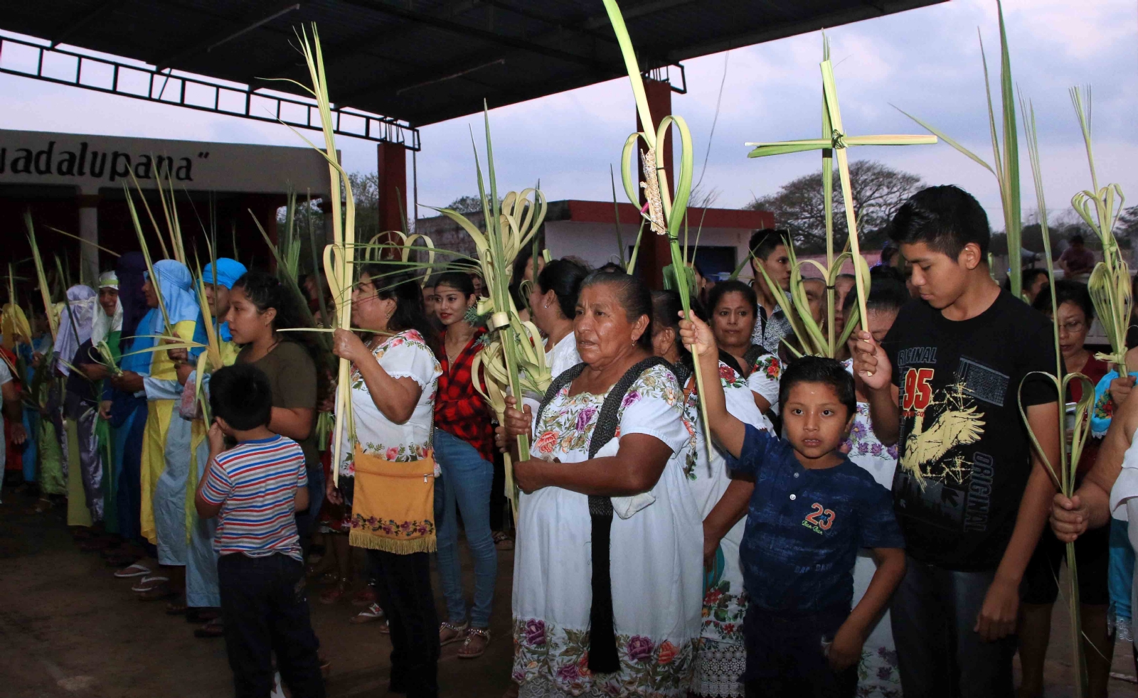 Domingo de Ramos, celebración que continúa en Yucatán: FOTORREPORTAJE