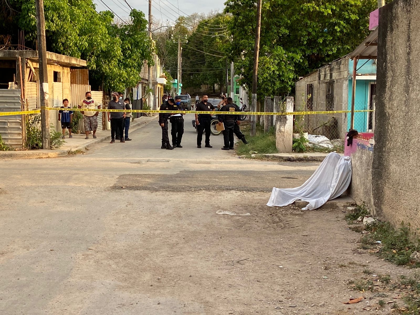Hombre en estado de ebriedad muere al golpearse la nuca en Campeche
