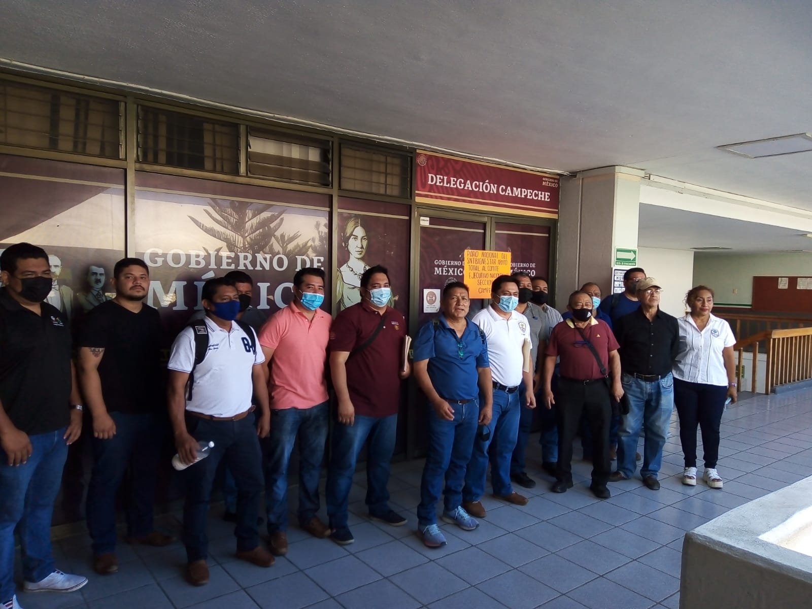 Trabajadores de la Secretaría de Bienestar de Campeche paran labores por falta de pagos