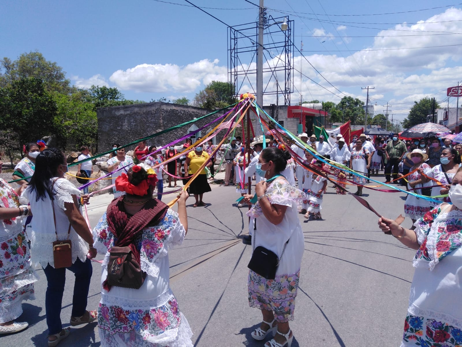 Feligreses de Buctzotz continúan las celebraciones a San Isidro Labrador
