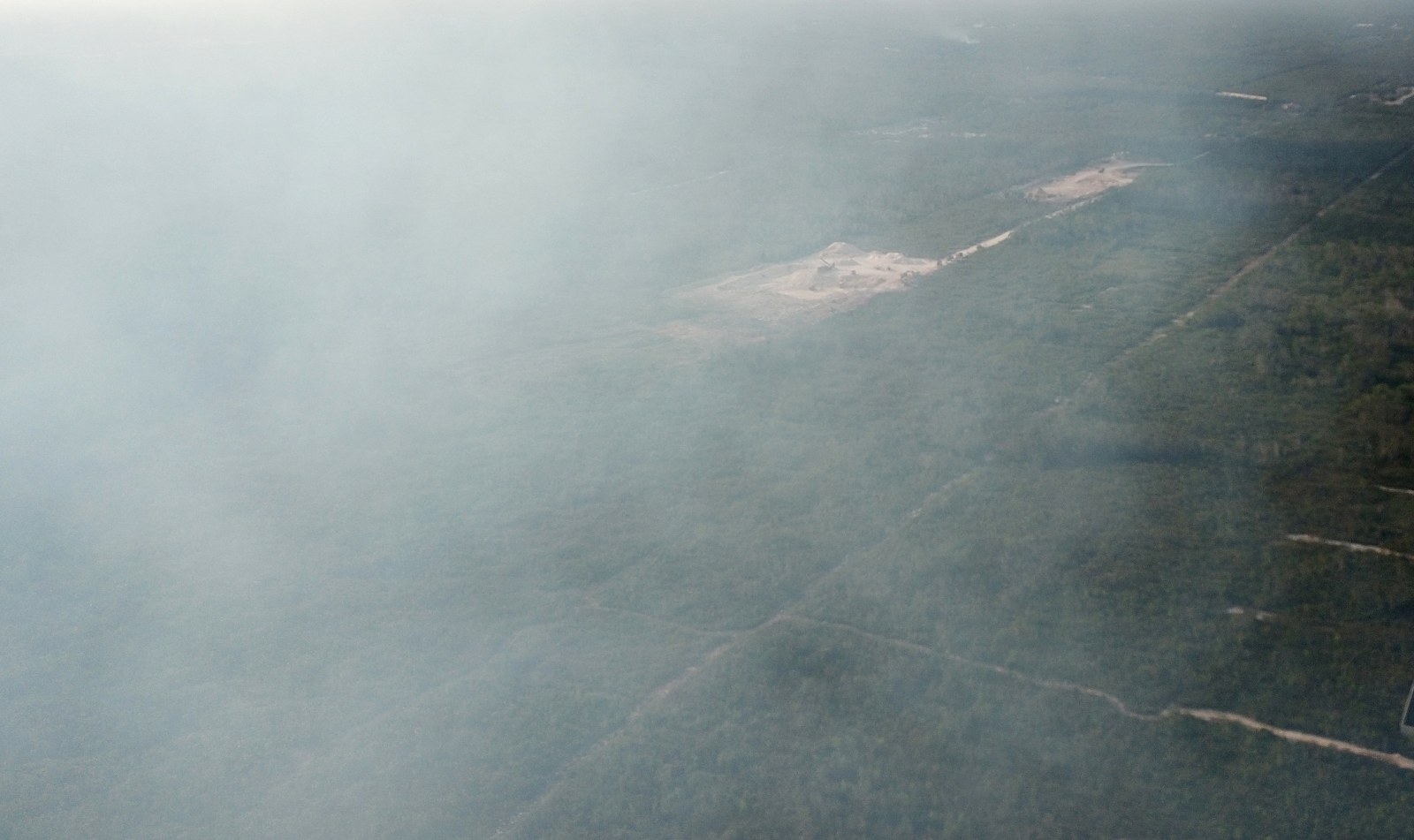 Humo de incendios forestales de Guerrero y Oaxaca podrían llegar a Quintana Roo