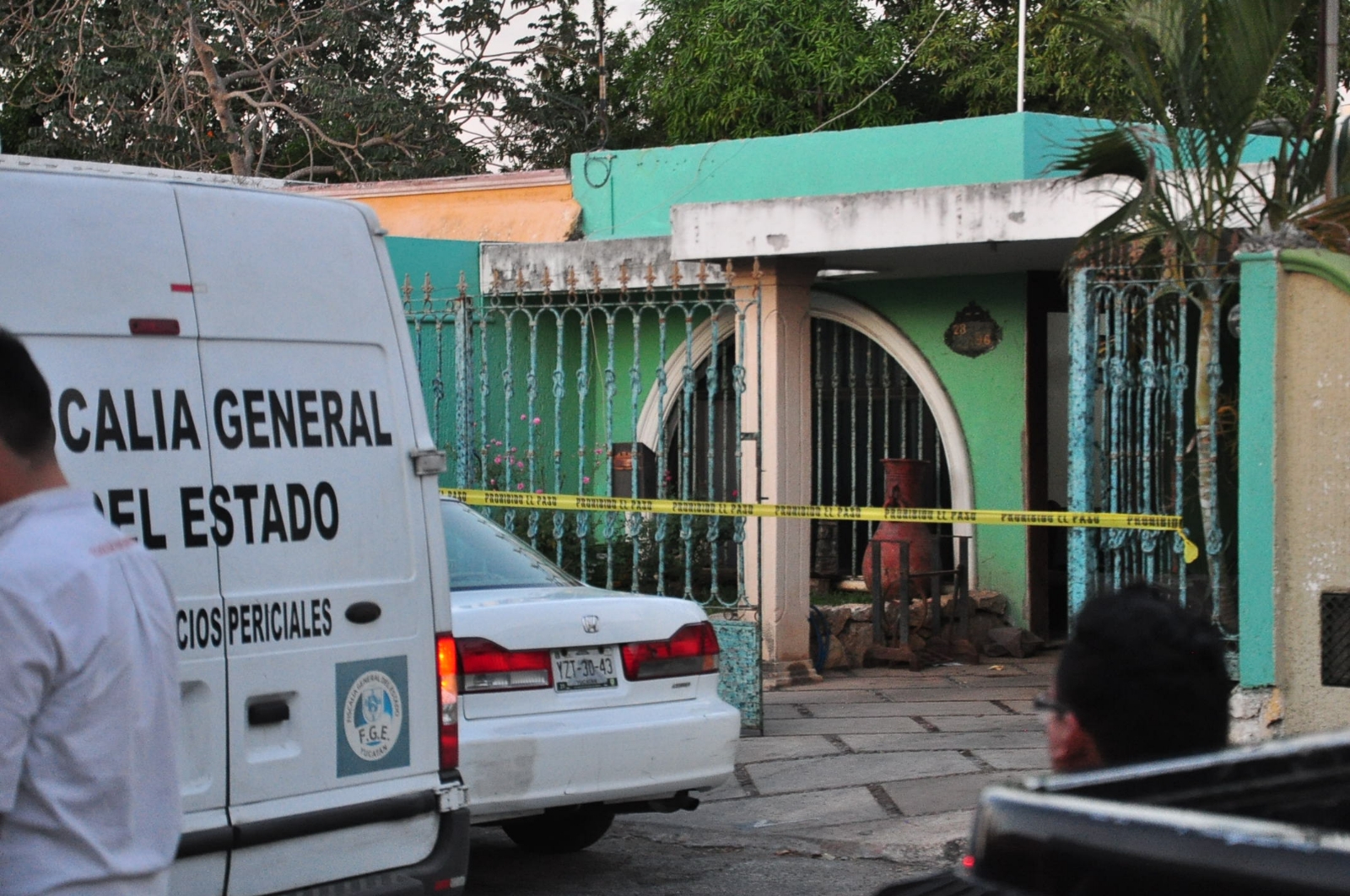 El 27 de marzo del 2017, al llegar a su domicilio en Mérida, recibió 11 puñaladas por dos hombres, que acabaron con su vida