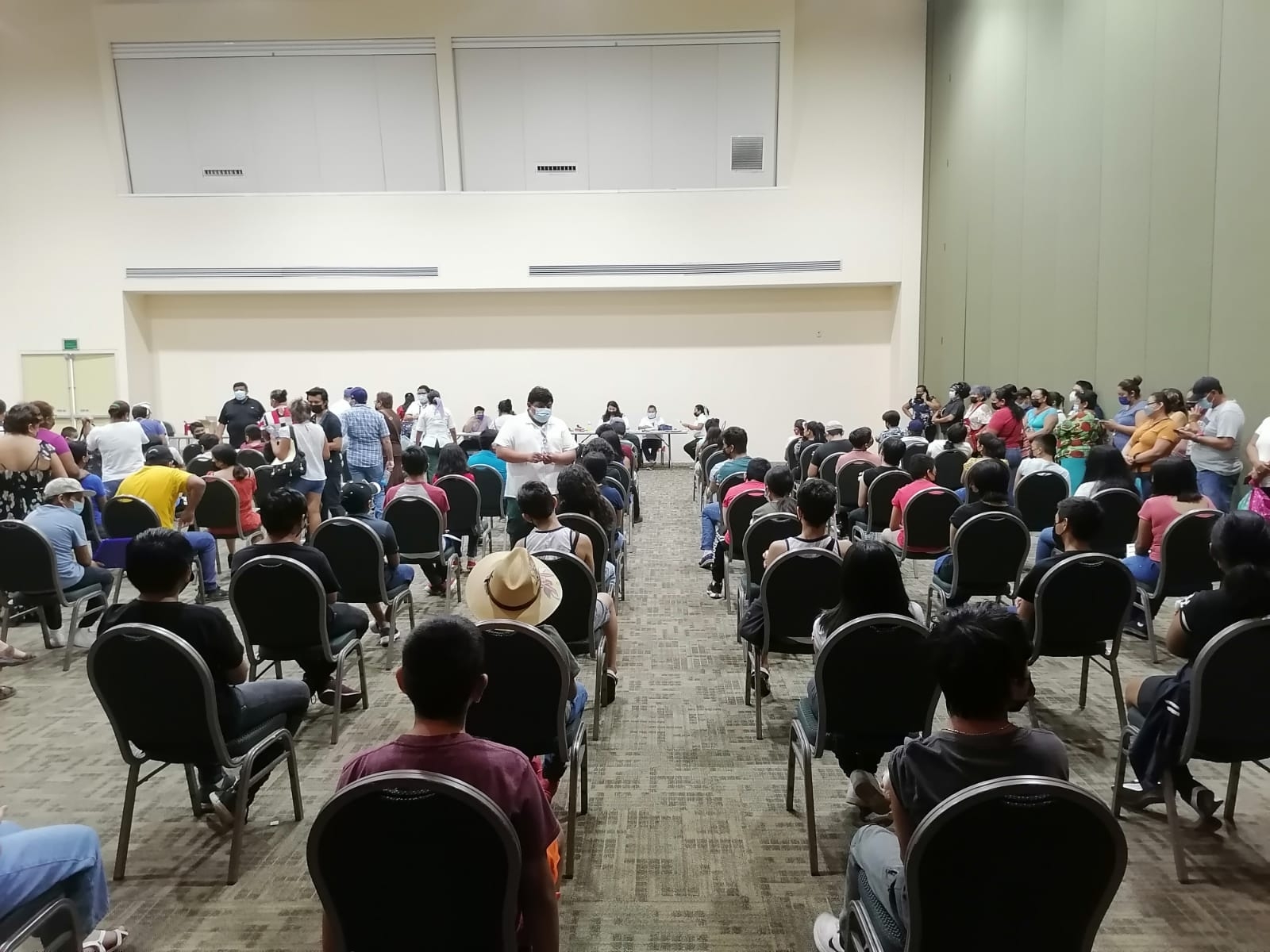 Buena afluencia de jóvenes de 12 y 13 años en la campaña de vacunación en Campeche