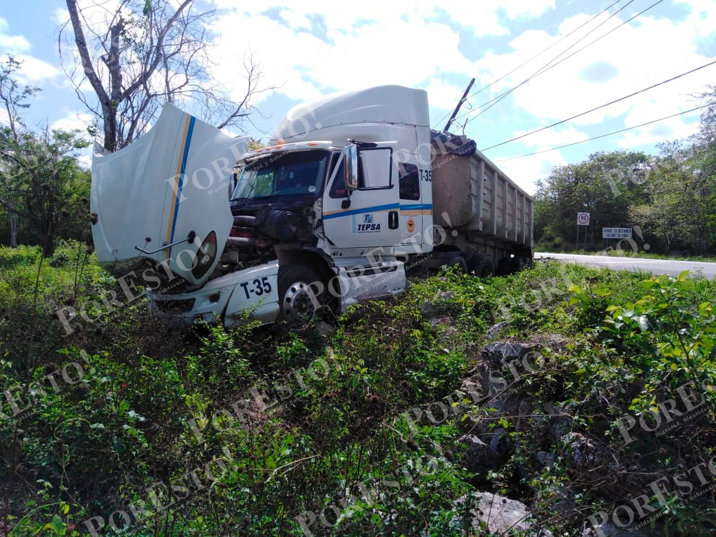 El accidente se registró el día de hoy a las 10:00 horas en el tramo Buctzotz-San Antonio Cámara kilómetro 88
