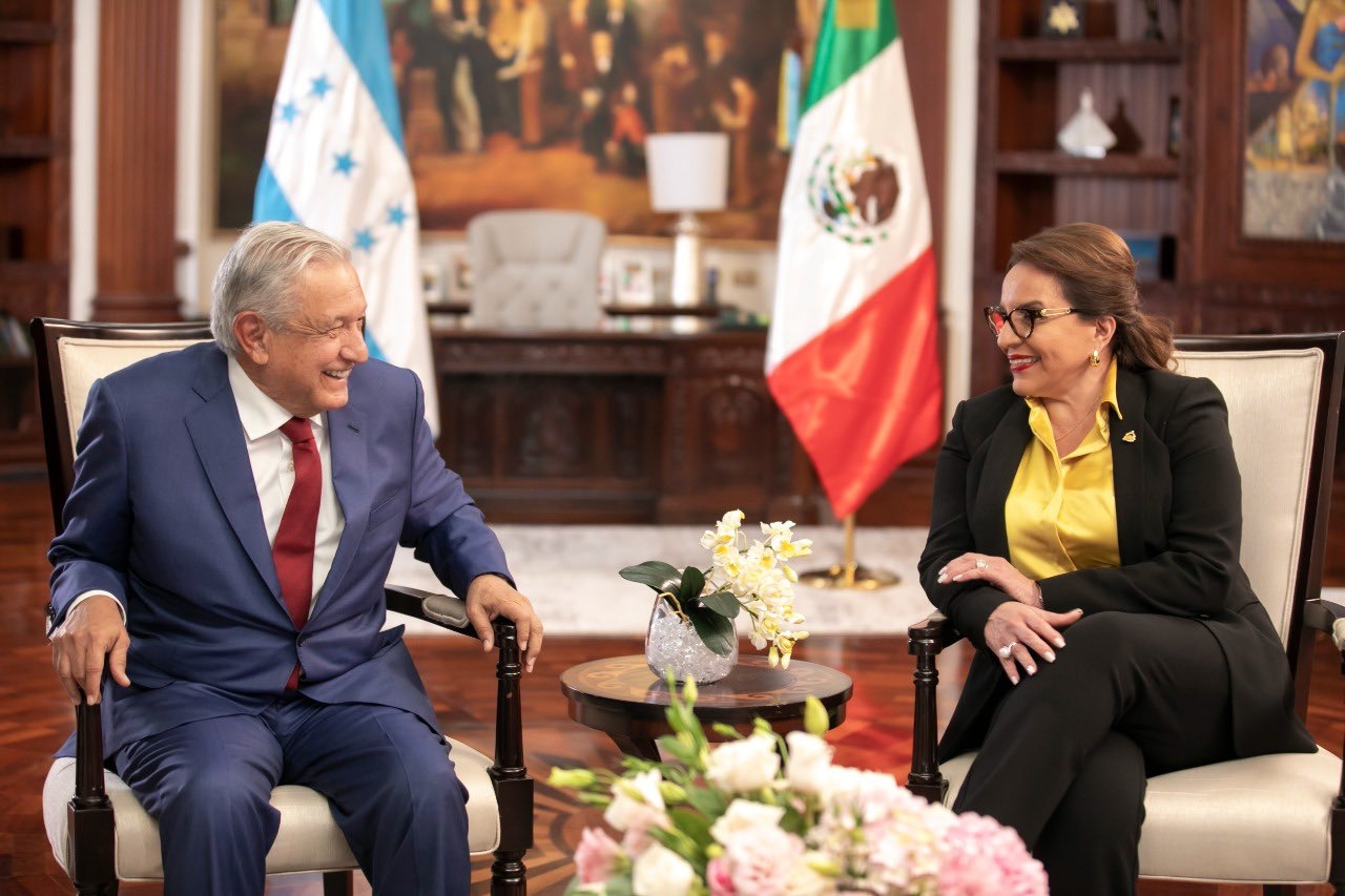 Xiomara Castro asegura que 'México da cátedra' por la aplicación de programas sociales de AMLO