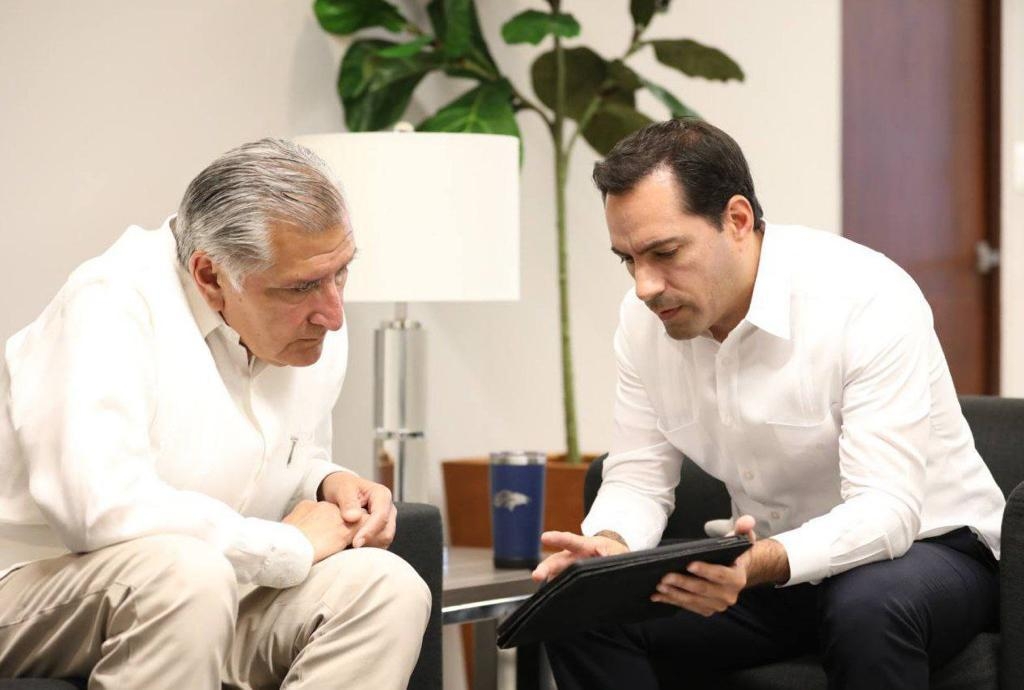 Mauricio Vila se reúne con el Secretario de Gobernación