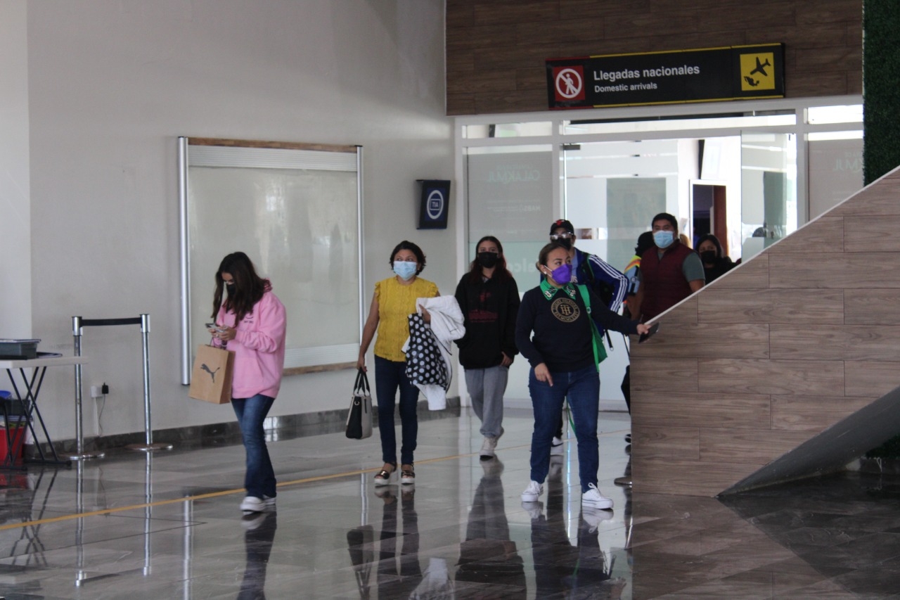 Los vuelos de Campeche a la CDMX de Volaris podrían cambiar del AICM al AIFA. Foto: Lucio Blanco
