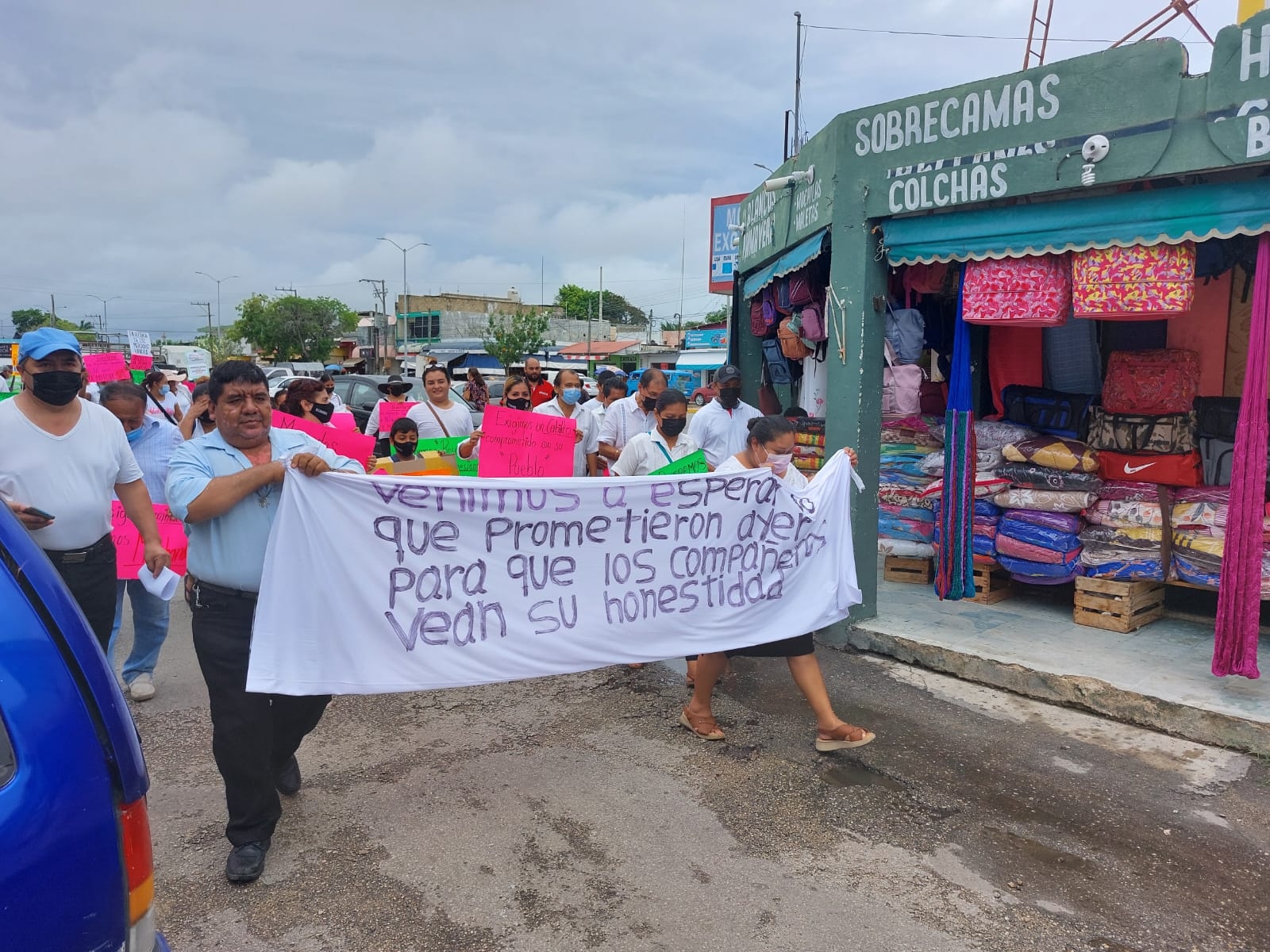 Locatarios de los mercados de Chetumal rechazan renta impuesta por el Ayuntamiento