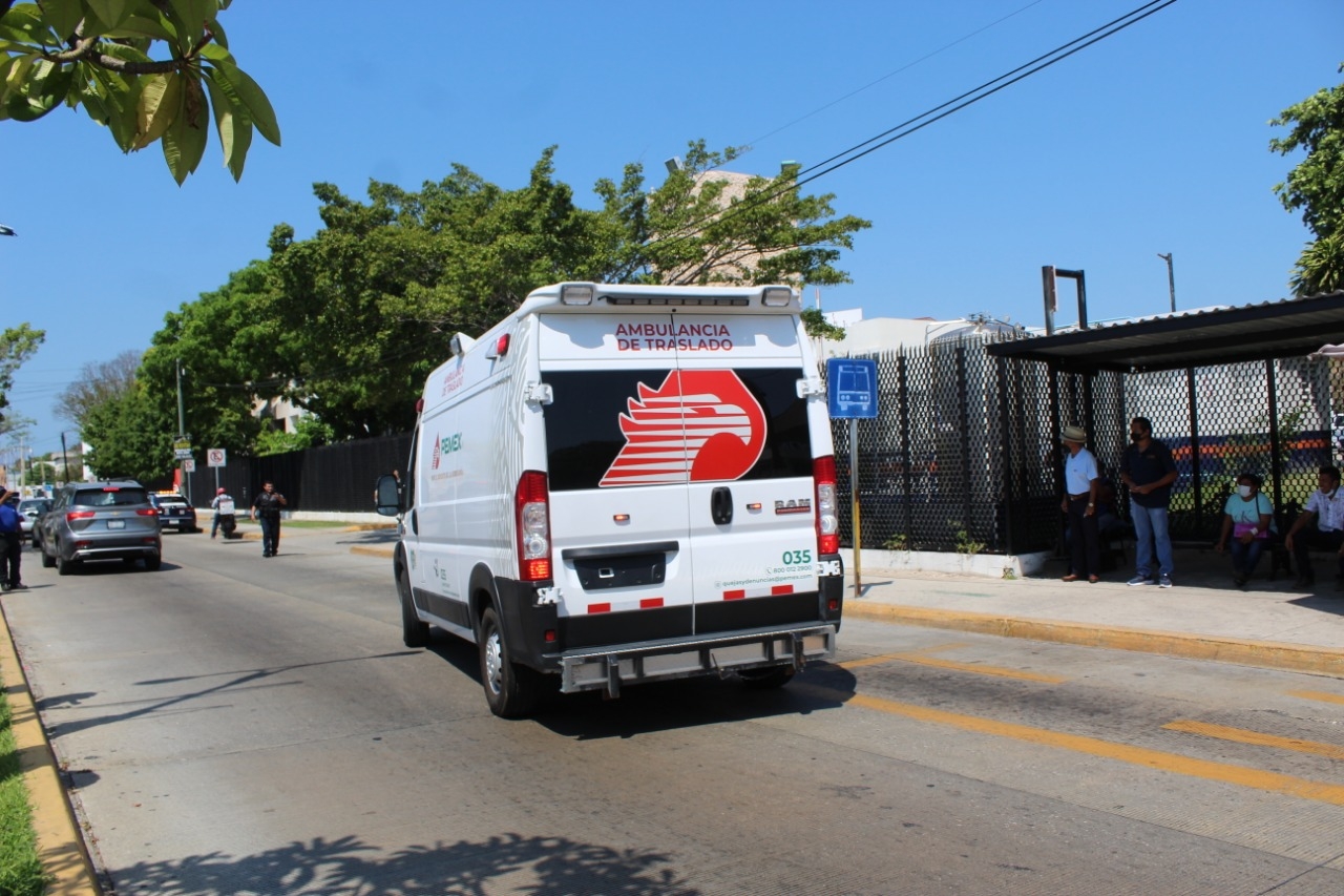 Se contagian de COVID-19 operadores de ambulancias del Hospital de Pemex en Ciudad del Carmen