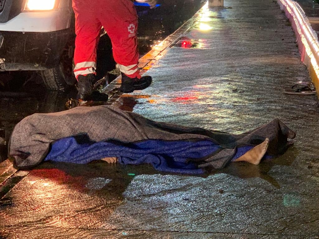 Mujer muere en la caleta en Ciudad del Carmen cuando escapaba de un hombre