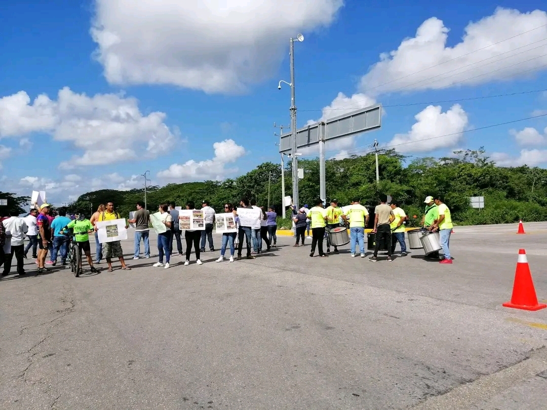 Planean manifestación en la carretera Mérida-Cancún para exigir construcción de pasos a desnivel