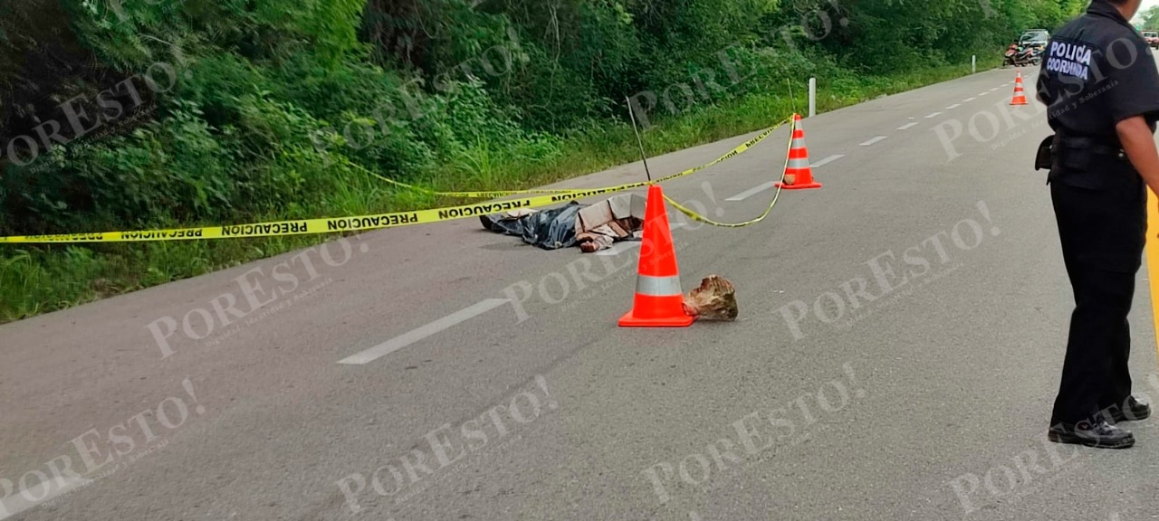 El cuerpo fue visto por automovilistas que transitaban por el lugar