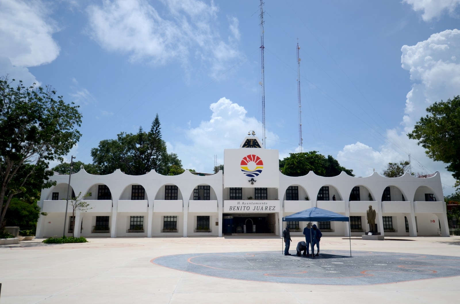 Desaparecen dos mujeres en Cancún; familiares organizan manifestación pacífica