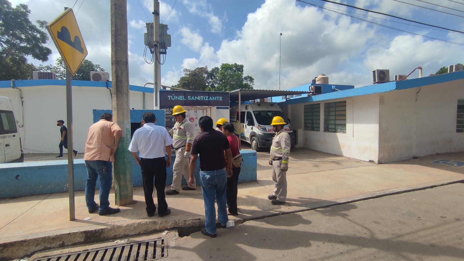 El Hospital Integral de José María Morelos se quedó sin electricidad, por lo que buscarán instalar una planta de energía  de manera temporal